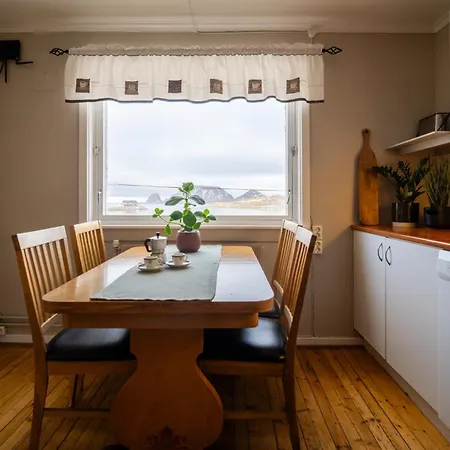 With Seaview * Gjesvær