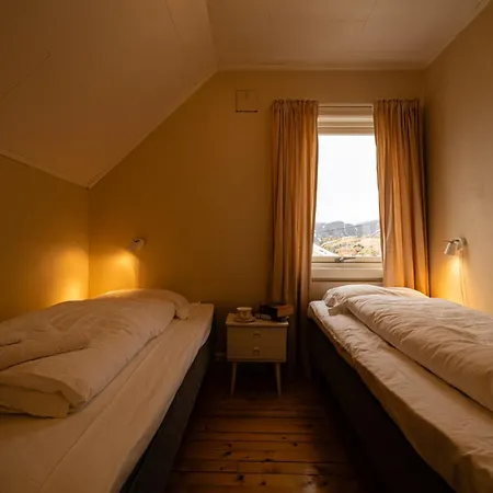 With Seaview Apartman